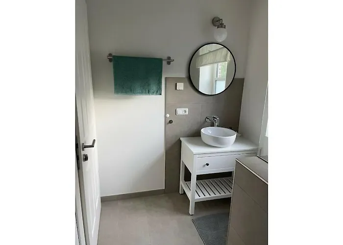 The Linnebargs, House 3 Semesterbostad Bisdorf